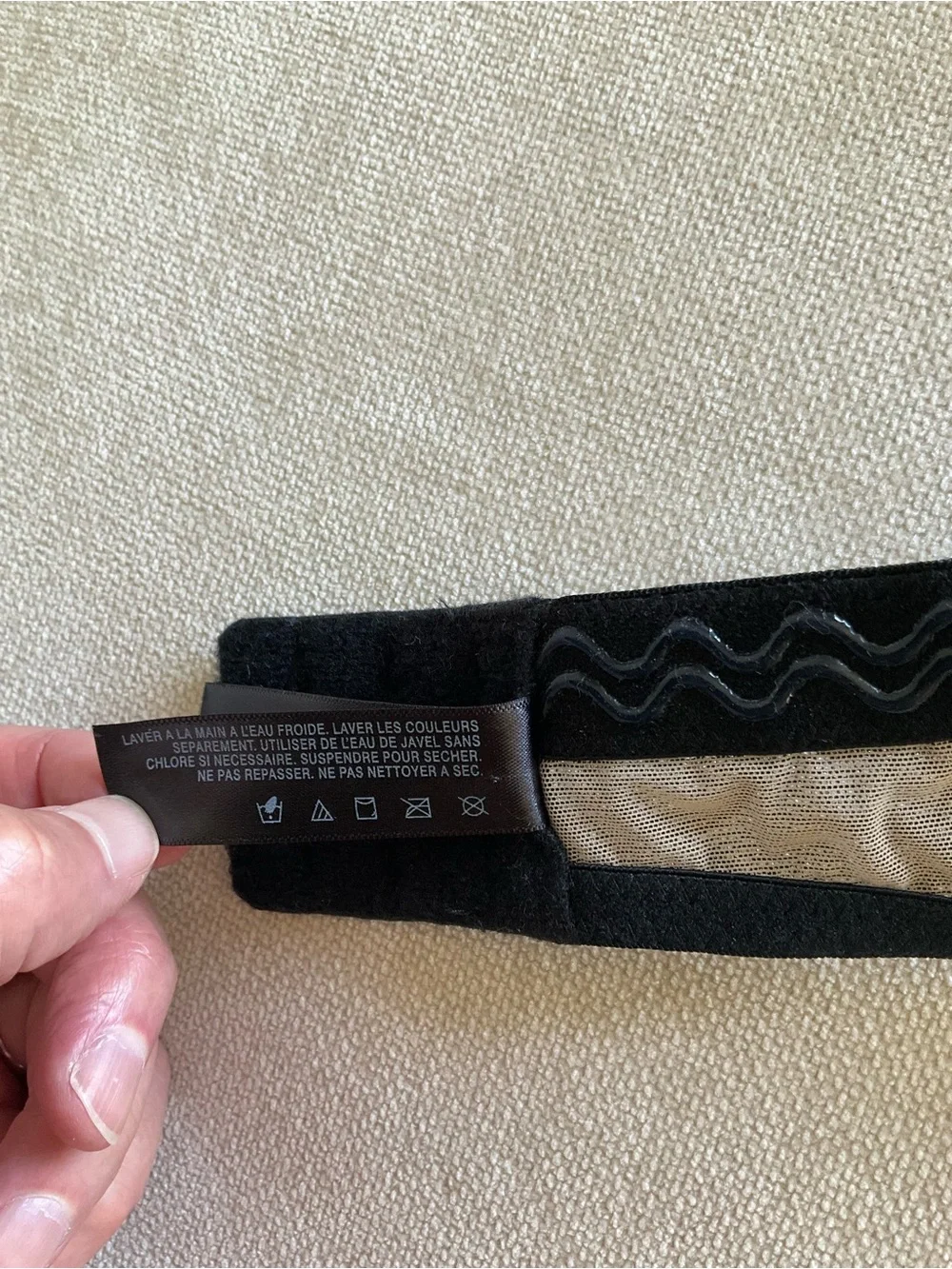 Natori  Calais Strapless Bra 34 B Underwire, Molded Black/Nude Lace